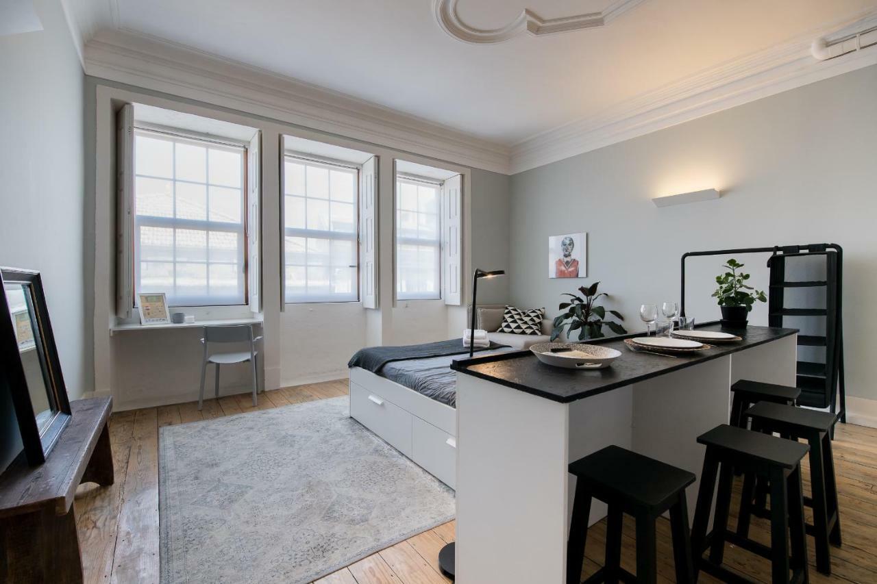 Baixa24 •P2R• Bright Apt In Vibrant Downtown Porto Exterior photo