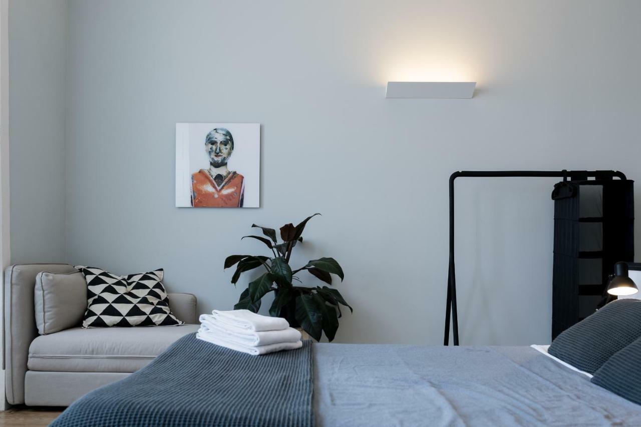 Baixa24 •P2R• Bright Apt In Vibrant Downtown Porto Exterior photo